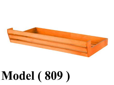 200 Natural Wood Shelves and Baskets 809