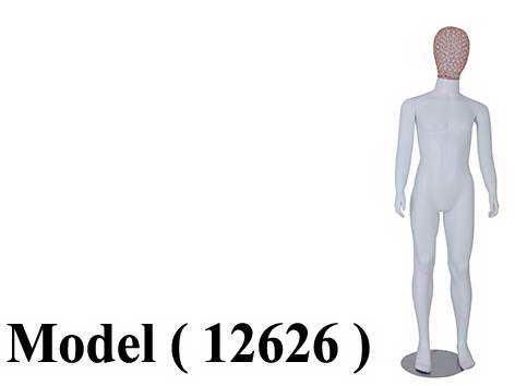 400 Mannequins 12626