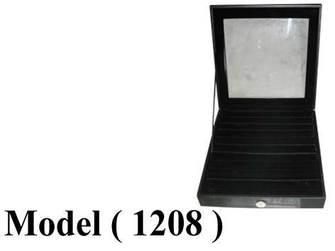 عوارض دهب قطيفه NO E ( مو 1208 ) // علبة عرض مجوهرات اسود (W=23,D=23CM)