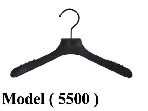 شماعات (NO) E (مو 5500) شماعة بلوزة اطفال بدون بار خشابى اسود