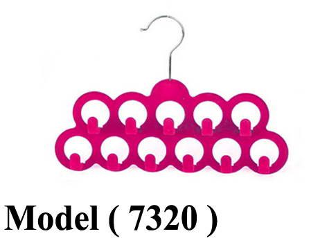 شماعات C (مو 7320) & شماعة ايشاربات قطيفه 11 حلقة بهوك فوشيه