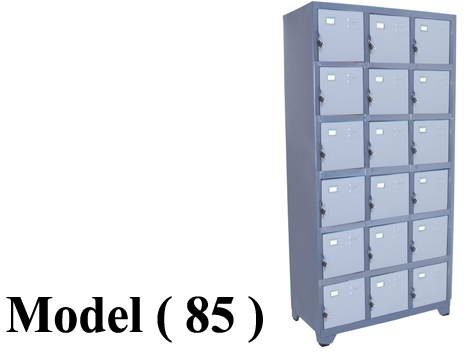 613 Lockers 290