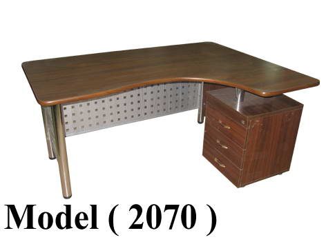 615 Wood & Glass Desks 757070