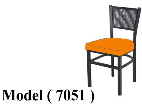 663 Metal Chairs & Tables 623051