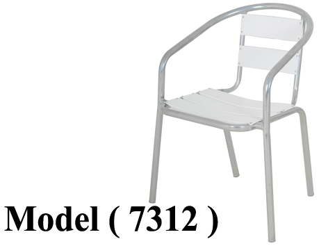 663 Metal Chairs & Tables 7312